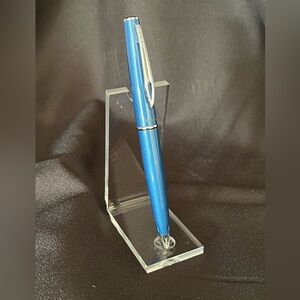 Parker Sonnet Ballpoint Pen – Discontinued Metallic Blue Lacquer – Twist Action